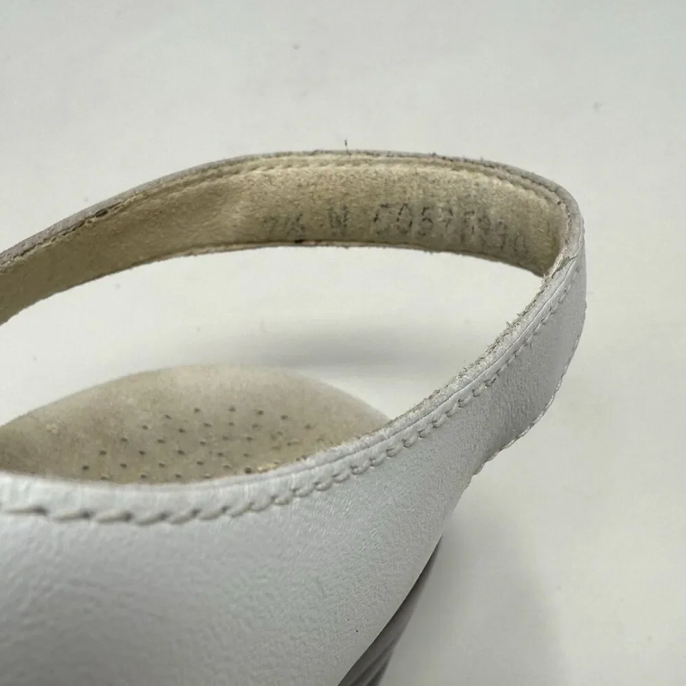 SAS Tabby Wedge Sandals Womens 7.5 W Wide White Leather Strappy Comfort Casual